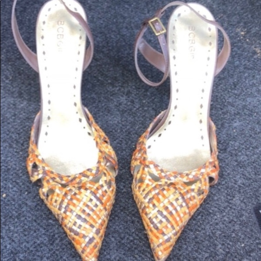 BCBG pumps